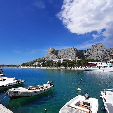 Apartment Ora Omiš Kültér fotó