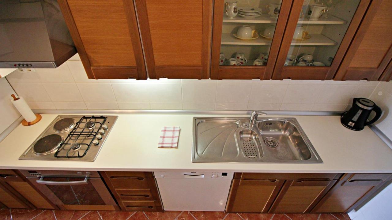 Apartment Ora Omiš Kültér fotó