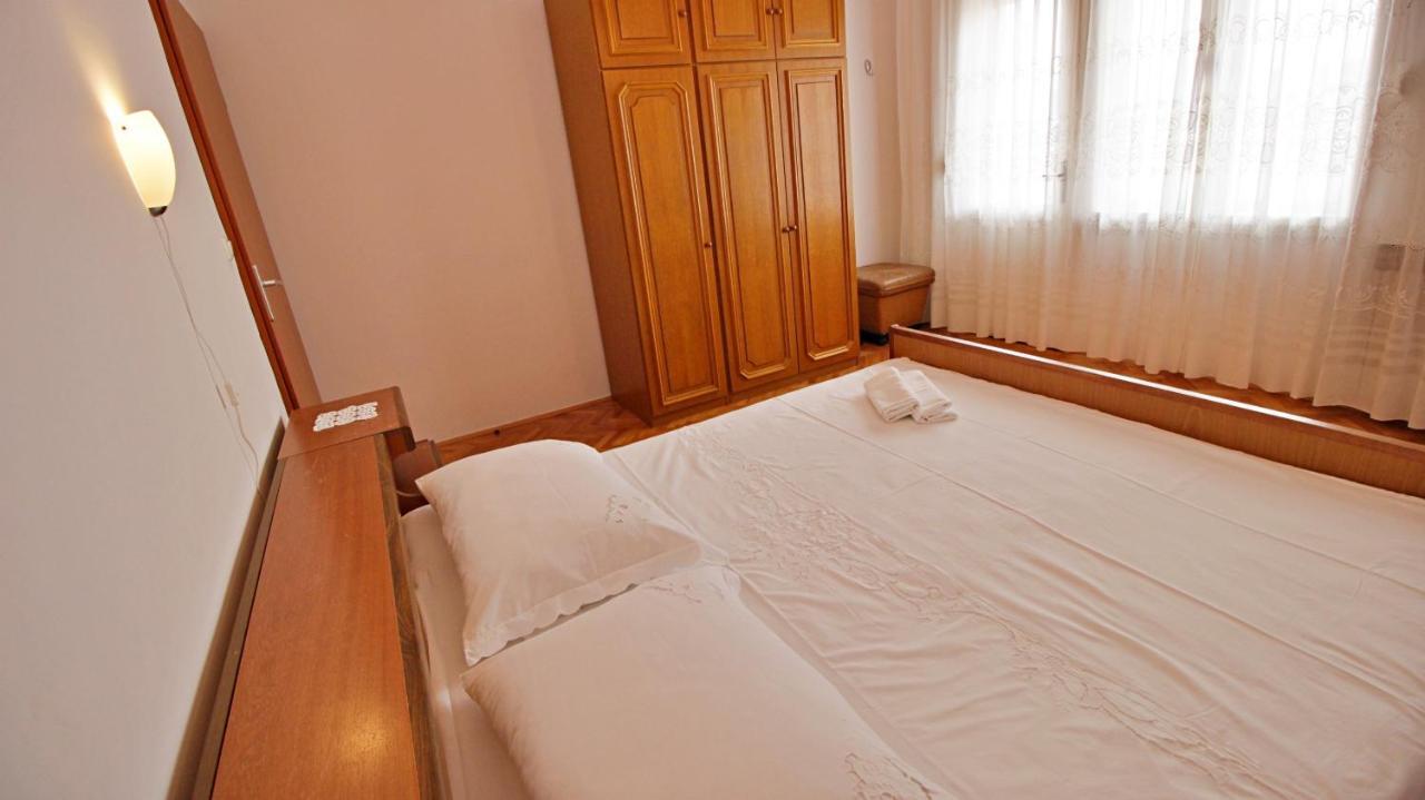 Apartment Ora Omiš Kültér fotó