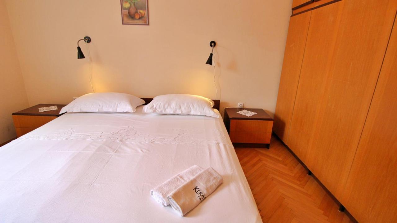 Apartment Ora Omiš Kültér fotó