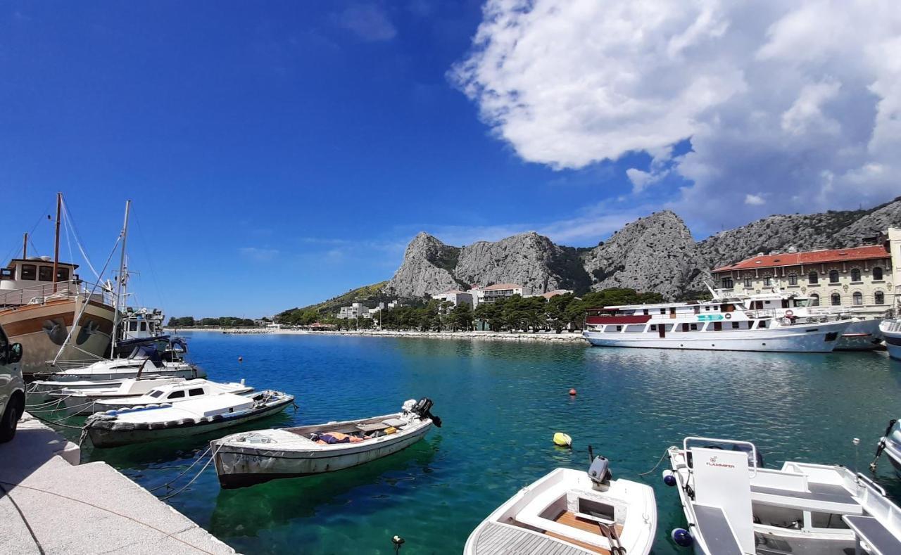 Apartment Ora Omiš Kültér fotó